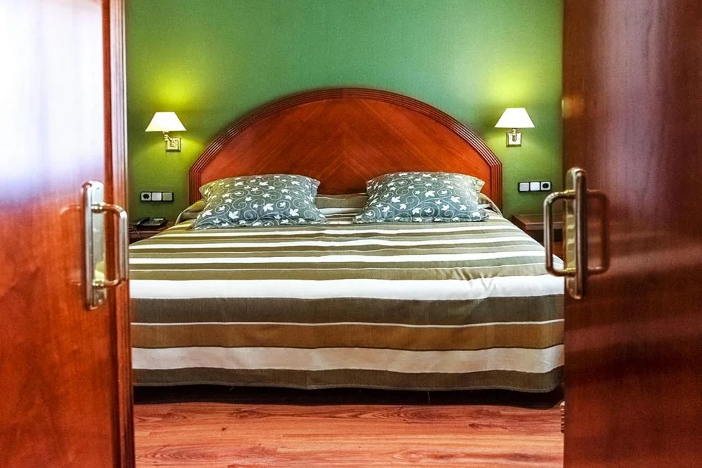 Familienzimmer — Hotel Torremangana
