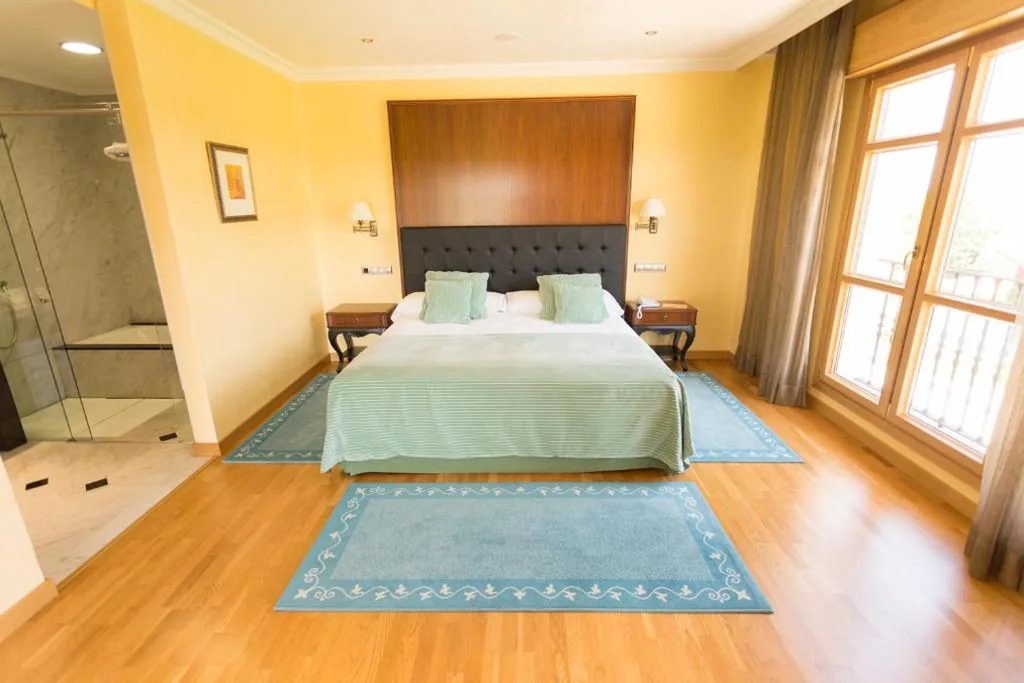 Suite Junior — Hotel Torremilanos