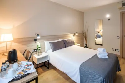 Hotel Torres Manlleu — foto 2