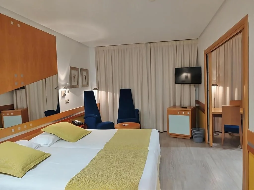 Hotel Torresport