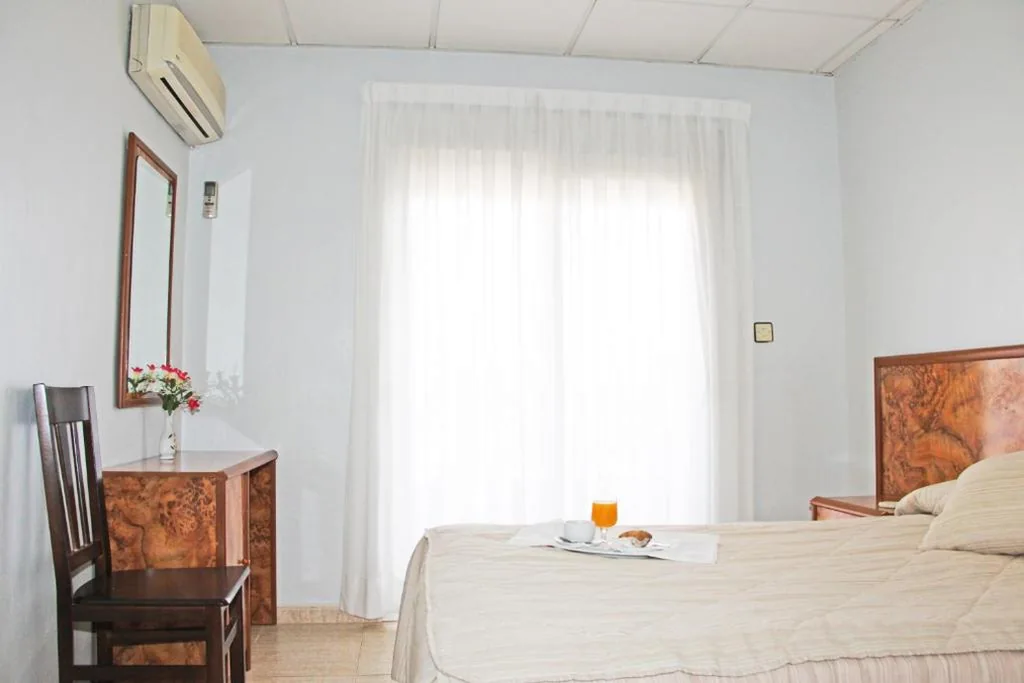 Habitación Individual — Hotel Trabuco