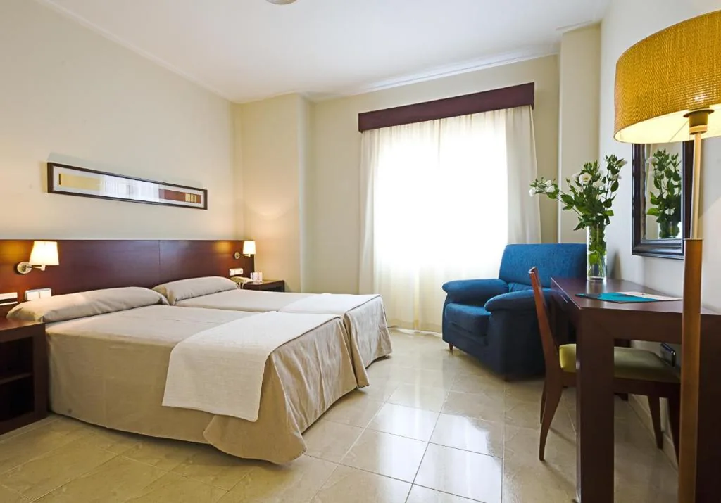 Camera familiare Superior — Hotel Traíña