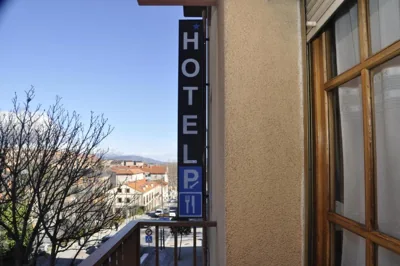 Hotel Tres Arcos — Foto 11