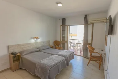 Hotel Tres Jotas Conil — foto 7