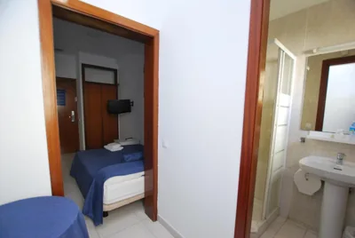 Hotel Tres Leones — Foto 3