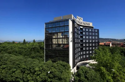 Hotel Tres Reyes Pamplona — 照片 5