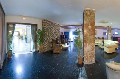 Hotel Tropical — 照片 3