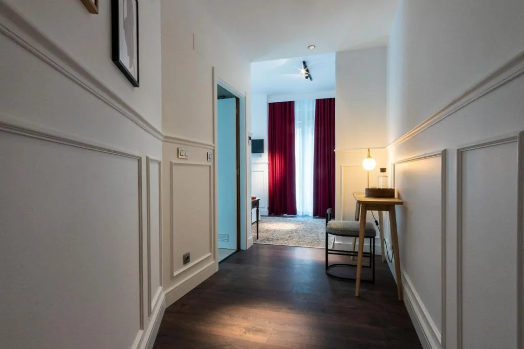 Superior Room with Balcony — Hotel Trueba