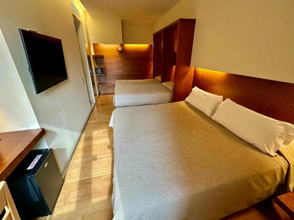 Camera quadrupla — Hotel Turin Barcelona