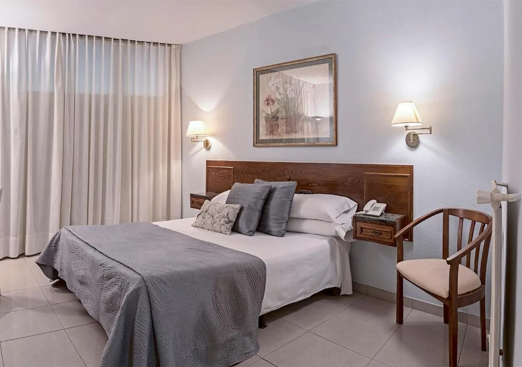 Camera Doppia Interna — Hotel Txartel