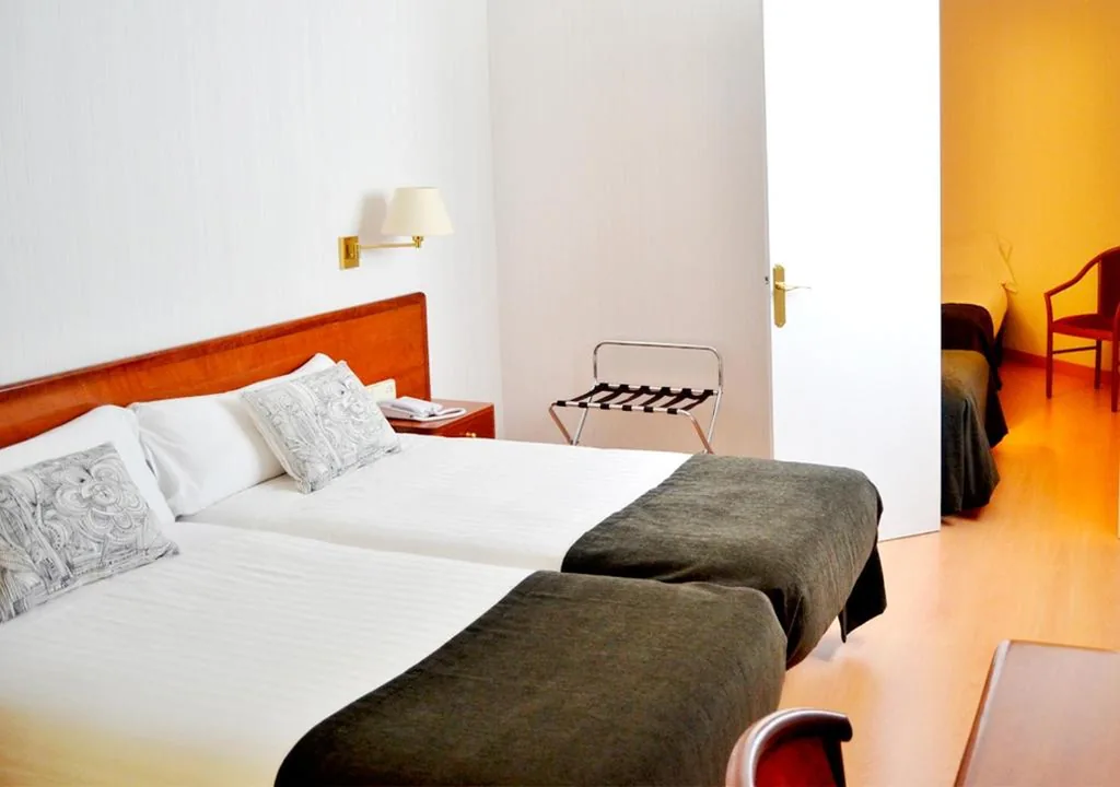 4人部屋 — Hotel Ultonia