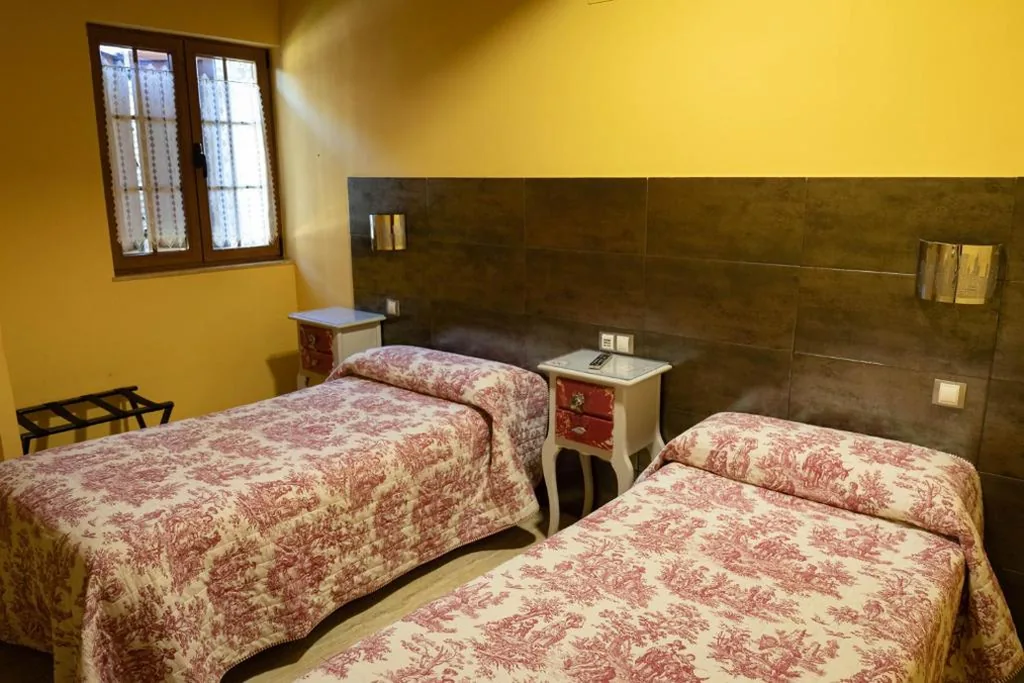 Economy Double Room — Hotel Un lugar en la Vecilla