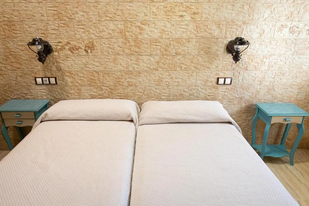 Standard Double Room — Hotel Un lugar en la Vecilla