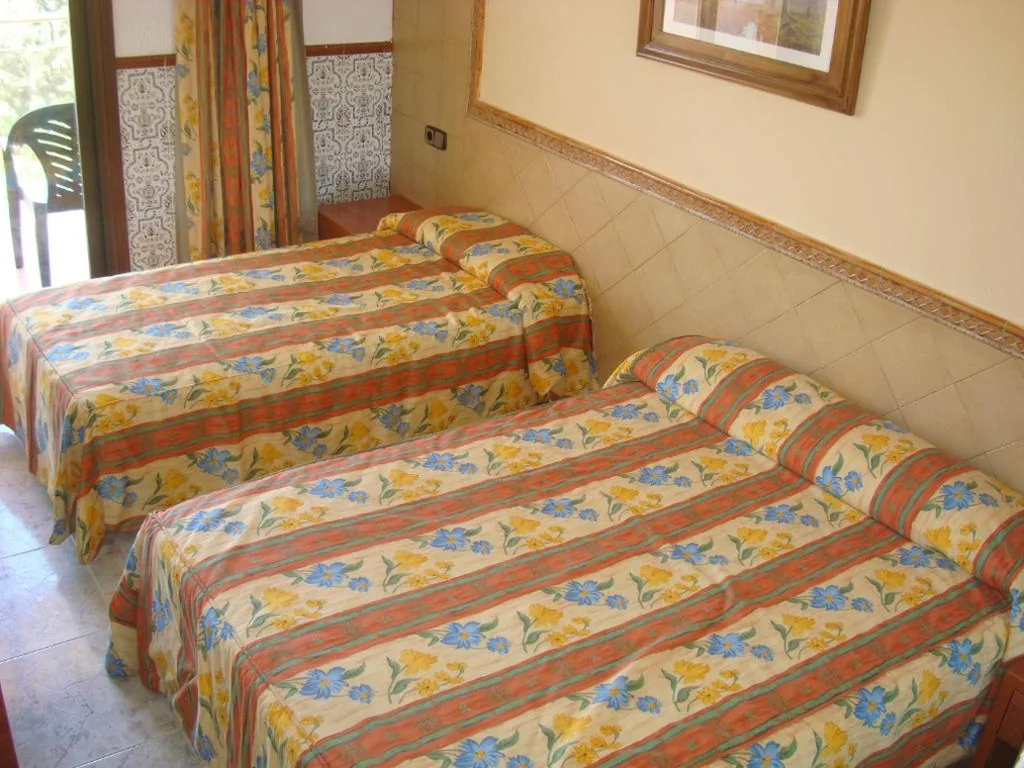 Camera doppia Standard - 1 o 2 letti — Hotel Univers