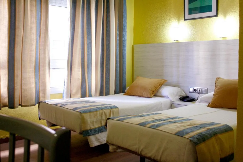 双床双人间 — Hotel Universal Murcia