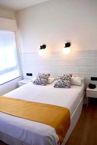 Hotel Universal Murcia — 照片 3