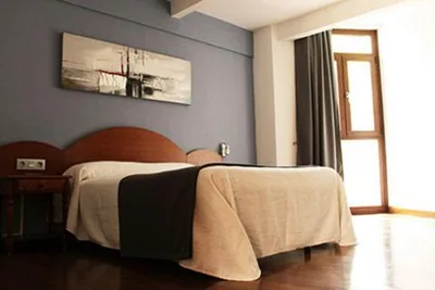 Hotel Urgain — foto 2