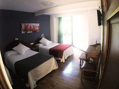 Hotel Urgain — foto 10