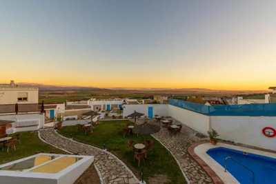 Hotel Utopía by MA 22 Puntos — foto 4