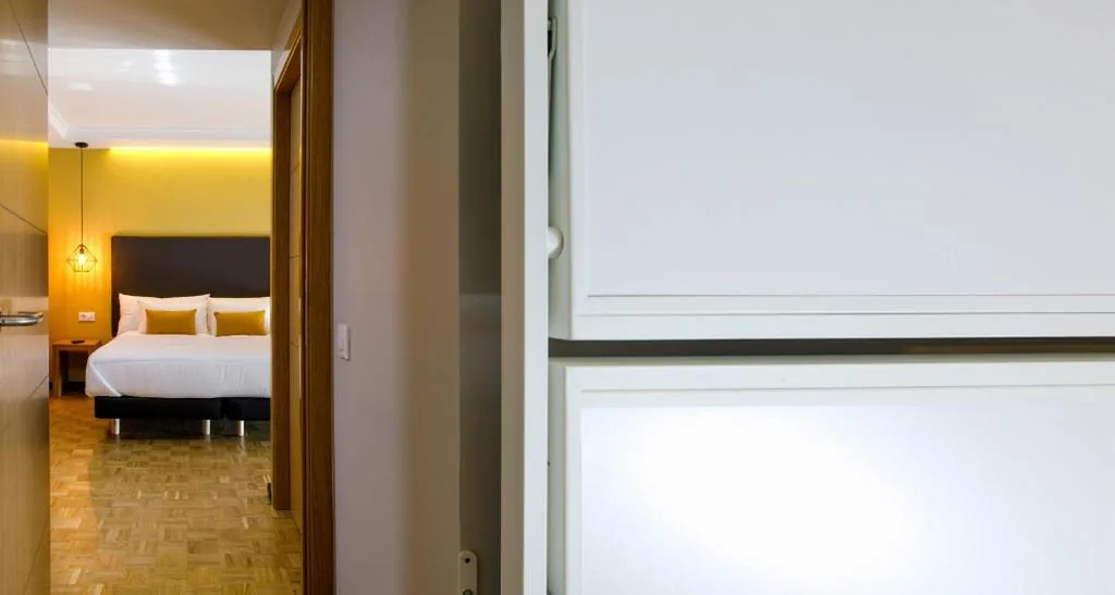 Familienzimmer mit Meerblick — Hotel Val Convention