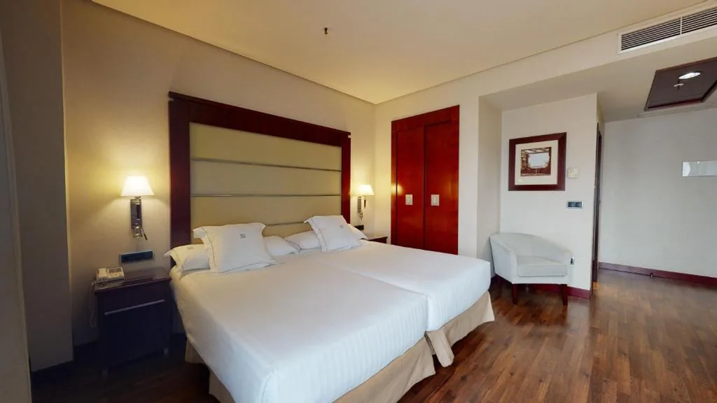 Chambre double - 1 ou 2 lits — Hotel Valencia Center