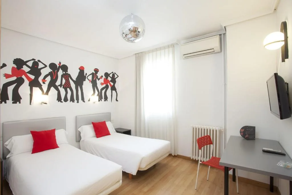 Tweepersoonskamer met 2 bedden — Hotel Valencia de la Música
