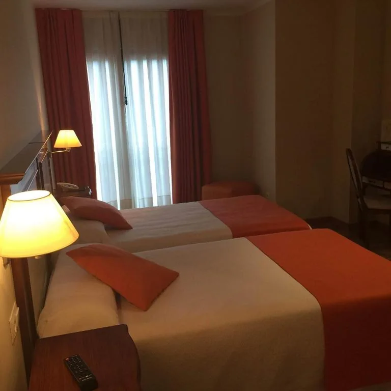 Camera doppia - 1 o 2 letti — Hotel Valle de Cabezón