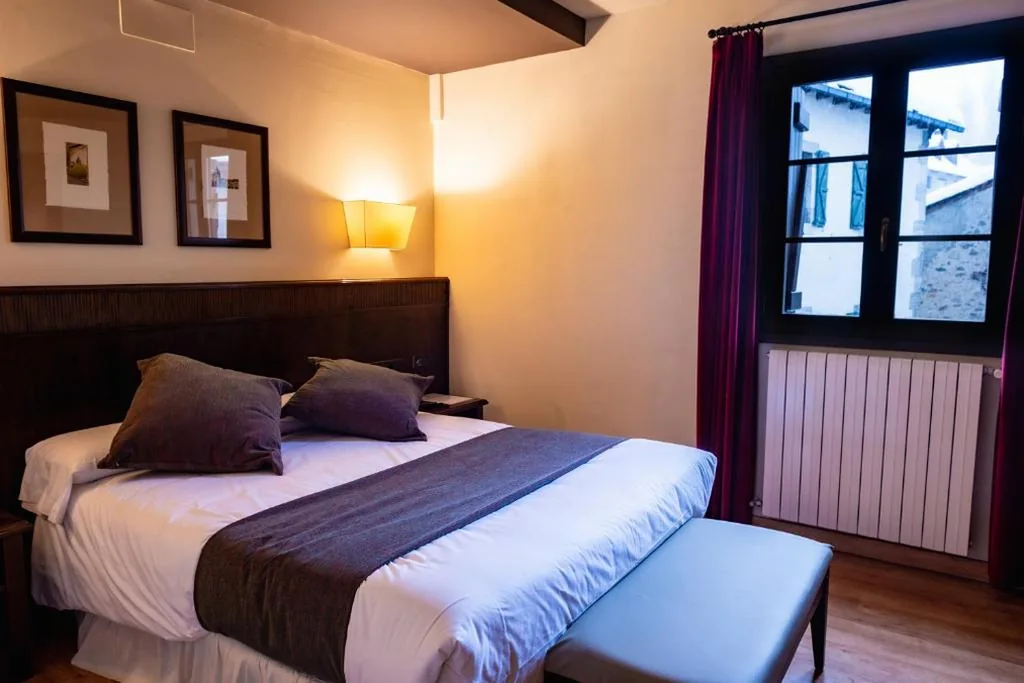 Habitación Individual — Hotel Valle De Izas