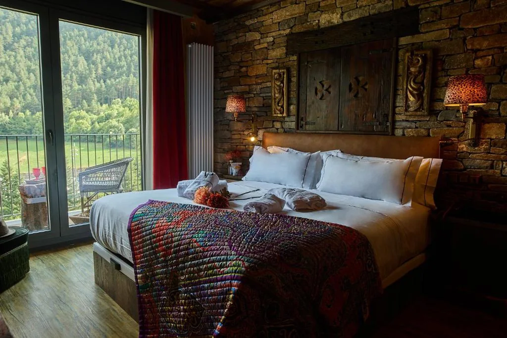 Suite Deluxe — Hotel Valle de Pineta - Las Suites