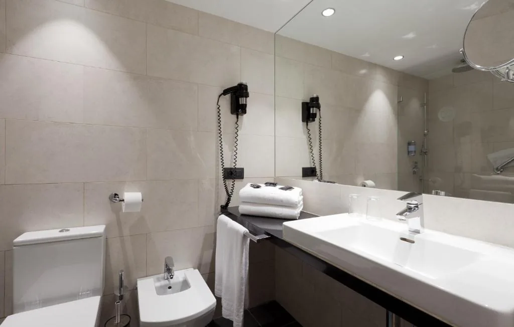Zweibettzimmer — Hotel Vallemar