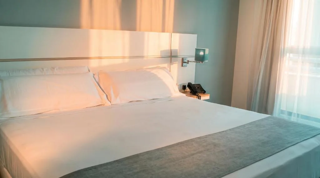 Standard-Doppelzimmer – 2 Betten — Hotel Vértice Chipiona Mar