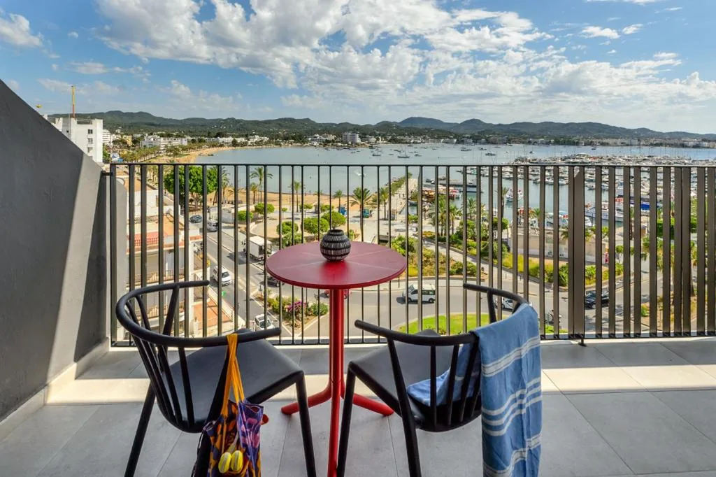 Tweepersoonskamer met uitzicht op zee - 2 bedden — Hotel Vibra District - Adults Only