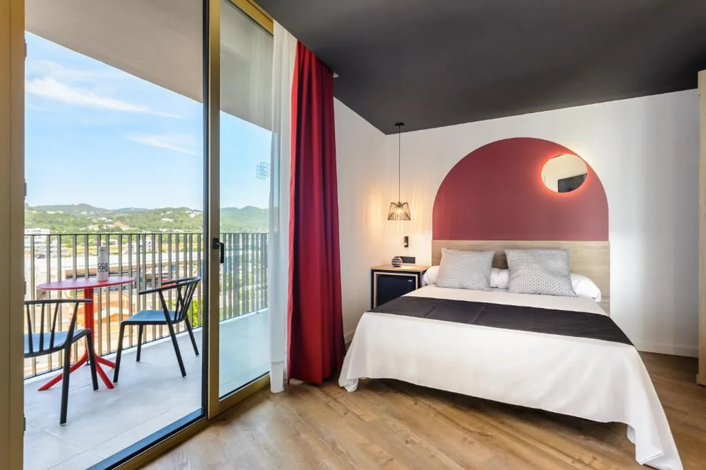 Eenpersoonskamer — Hotel Vibra District - Adults Only