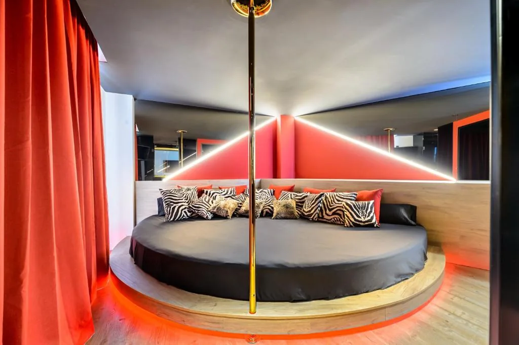 Party-kamer — Hotel Vibra District - Adults Only