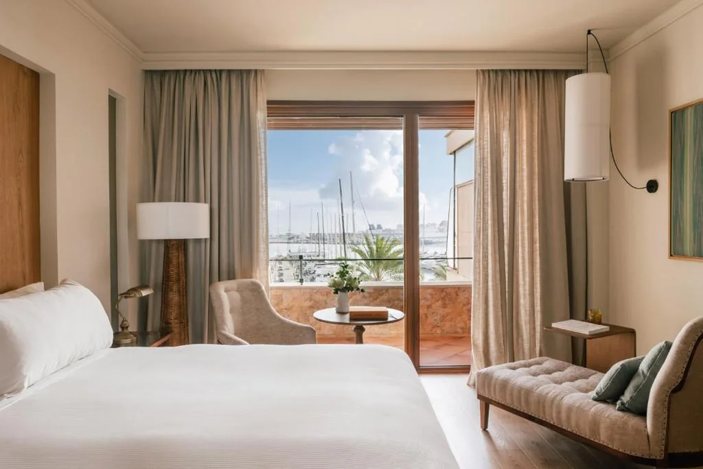 Supreme-Zimmer mit Meerblick und Blick auf die Kathedrale — Hotel Victoria, a Gran Meliá Hotel