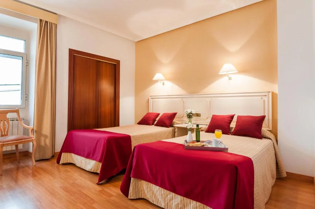 Double Room - 1 or 2 Beds — Hotel Victoria