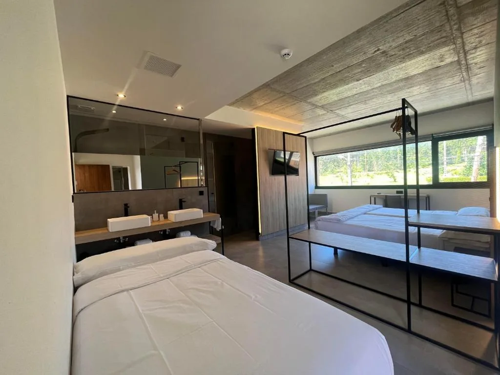 Triple Room — Hotel VIDA Devalar Do Mar