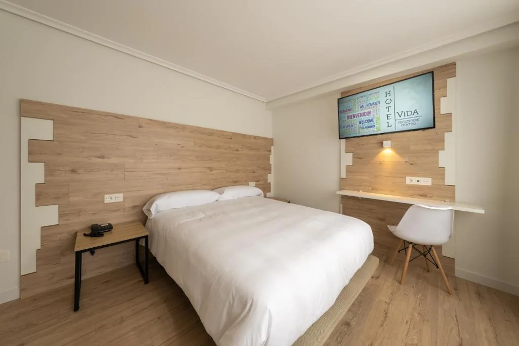 Habitación Doble Estándar - 2 camas — Hotel VIDA Finisterre Centro