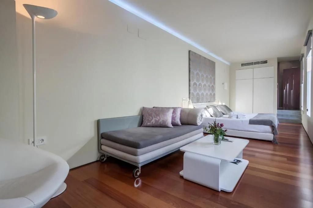 Junior Patio — Hotel Viento10