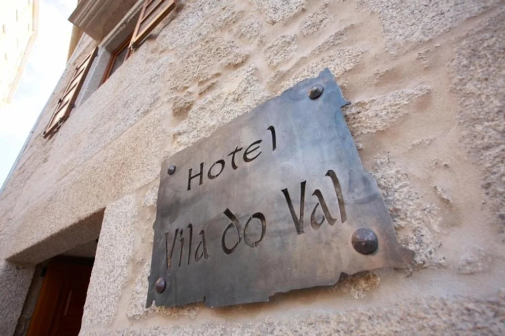 Standardzimmer – 1 großes Bett — Hotel Vila do Val