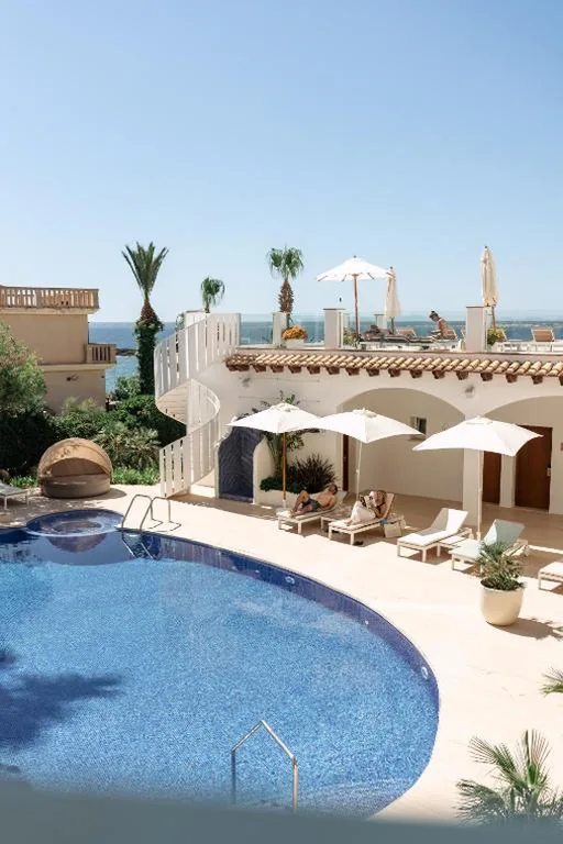Junior Suite mit Poolblick — Hotel Villa Chiquita - Adults Only - Over 12