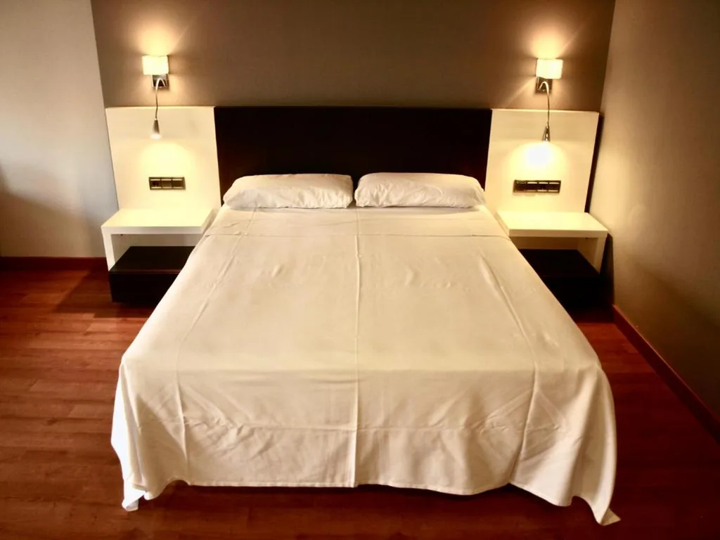 Doppelzimmer – 1 oder 2 Betten — Hotel Villa de Andosilla