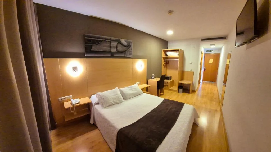 Habitación Doble — Hotel Villa de los Arcos