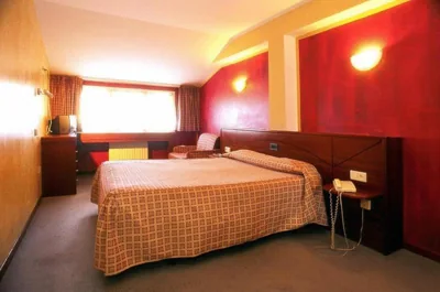Hotel Villa De Nava — 写真 2