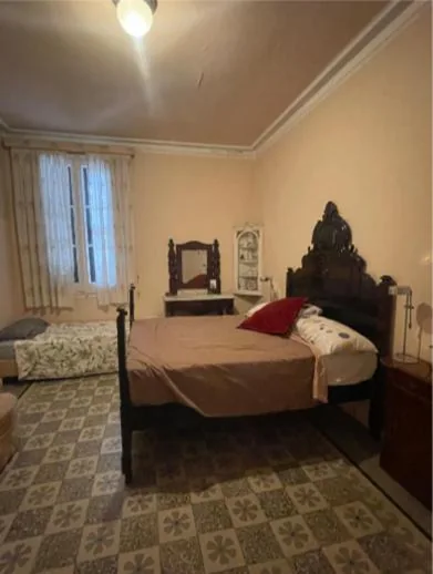 Habitación Triple — Hotel Villa del Cerc