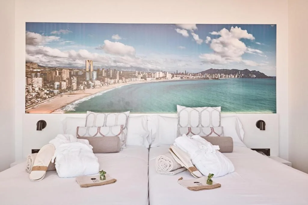 Tweepersoonskamer met bubbelbad — Hotel Villa España