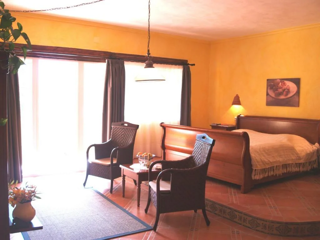 Suite Junior — Hotel Villa Lehmi