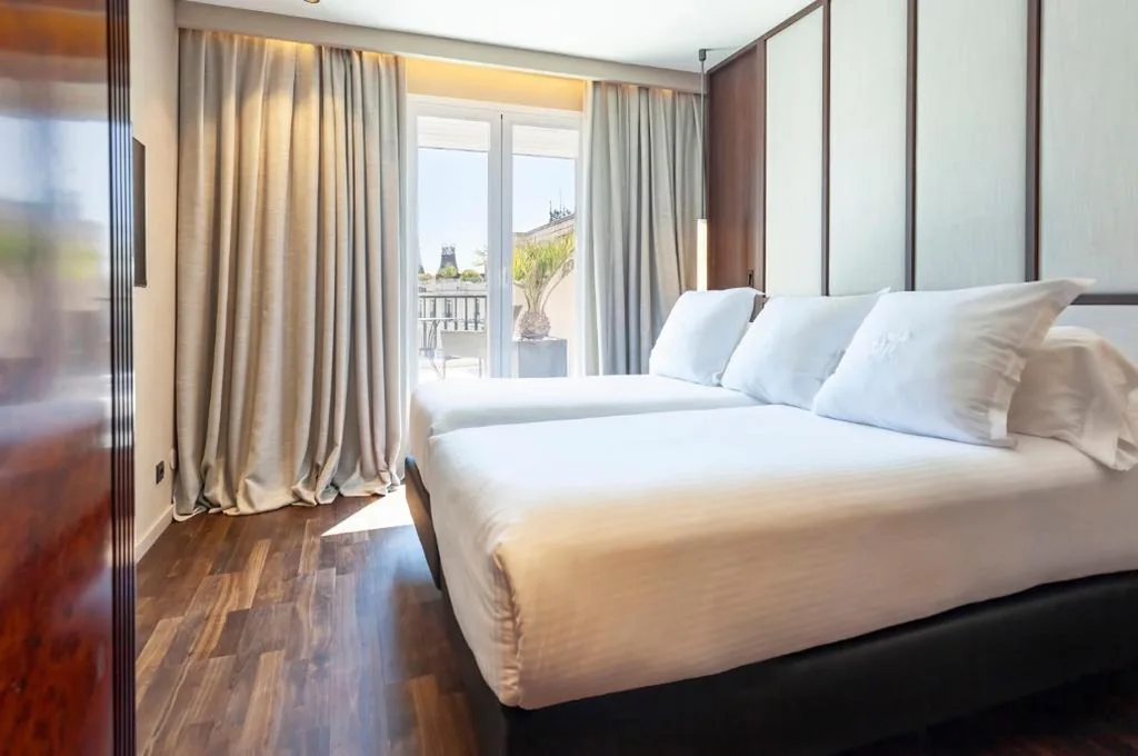 Camera familiare duplex — Hotel Villa Real, a member of Preferred Hotels & Resorts