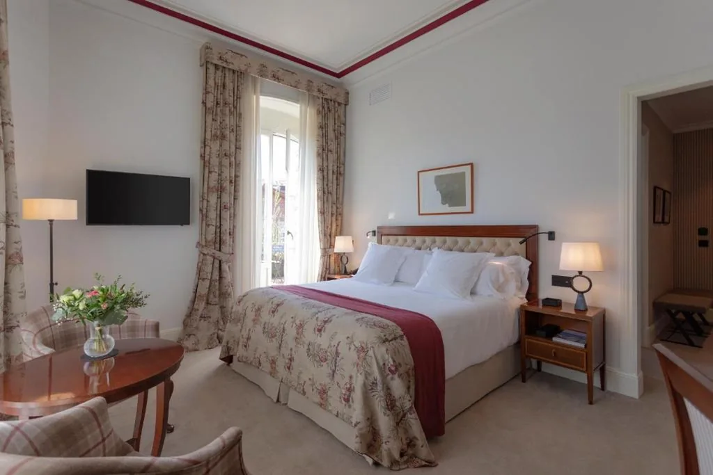 Habitación Doble Deluxe con balcón — Hotel Villa Soro