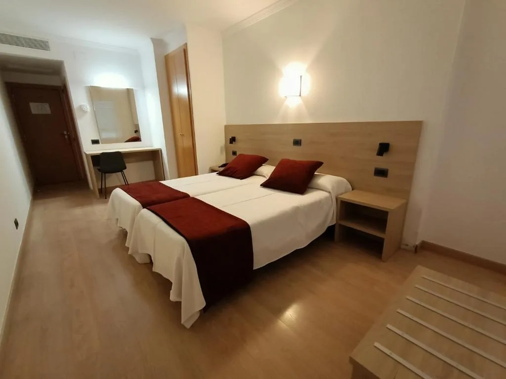 Habitación Doble - 1 o 2 camas — Hotel Vilobi